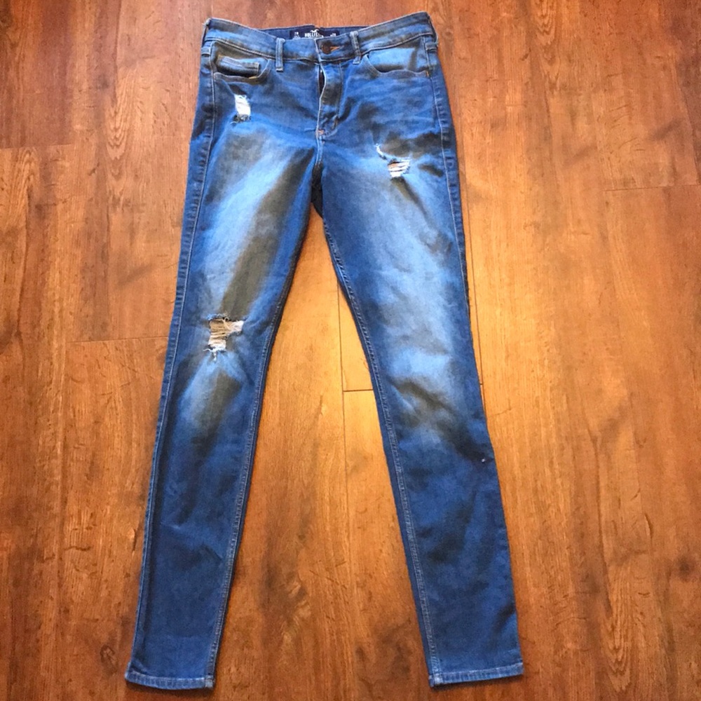 High-Rise Super Skinny Hollister Jeans
